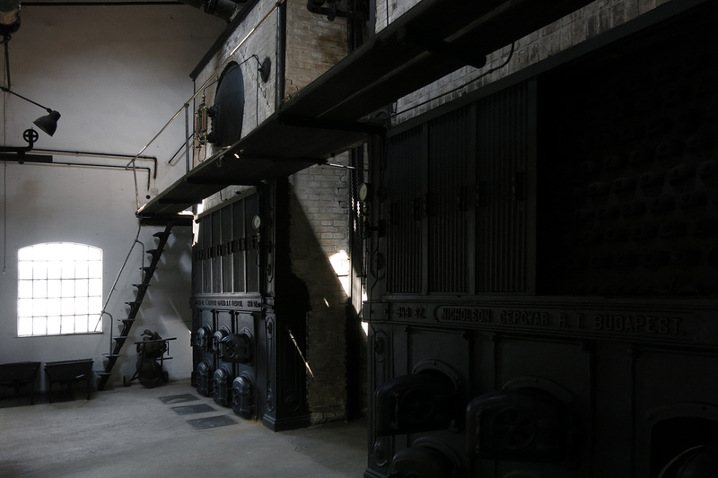 Illustration for article titled Photo Essay: Inside a 120 Year-Old Steam Powered Water Pumping Station